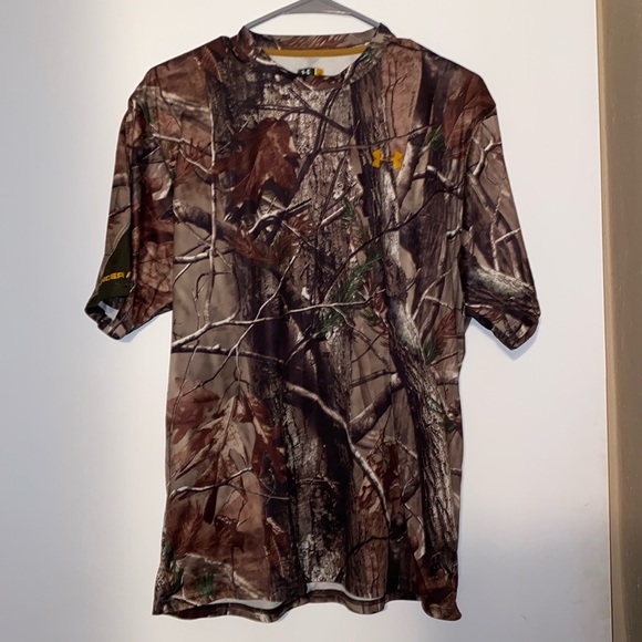 Under Armour Other - Under armour shirt